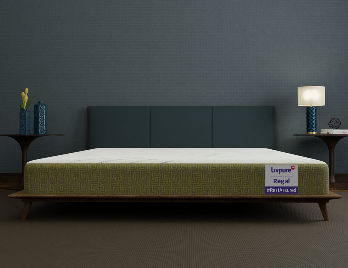 Front Demo View of Regal Mattress - Livpure